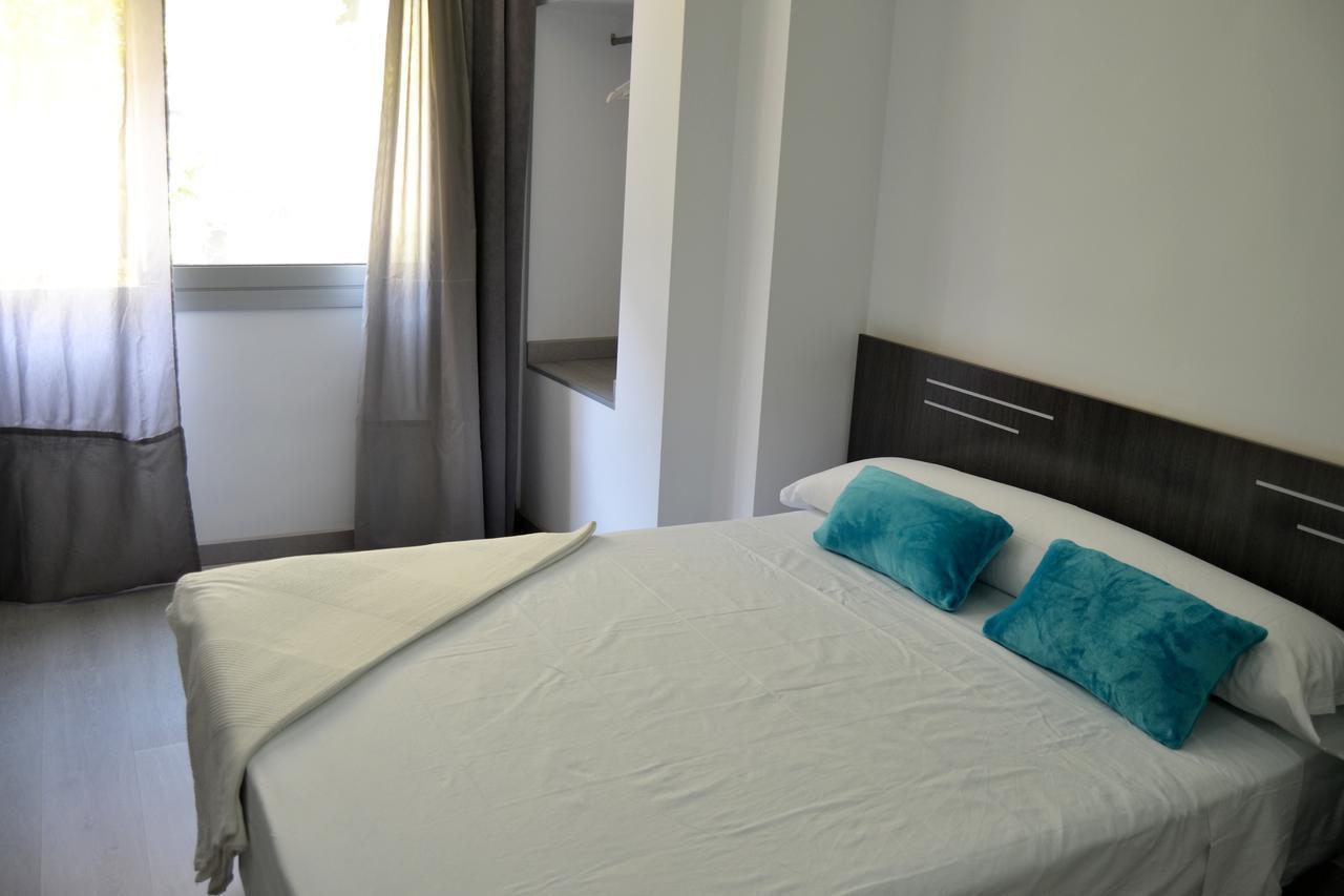 Bed&Breakfast 10 Gerona Exterior foto