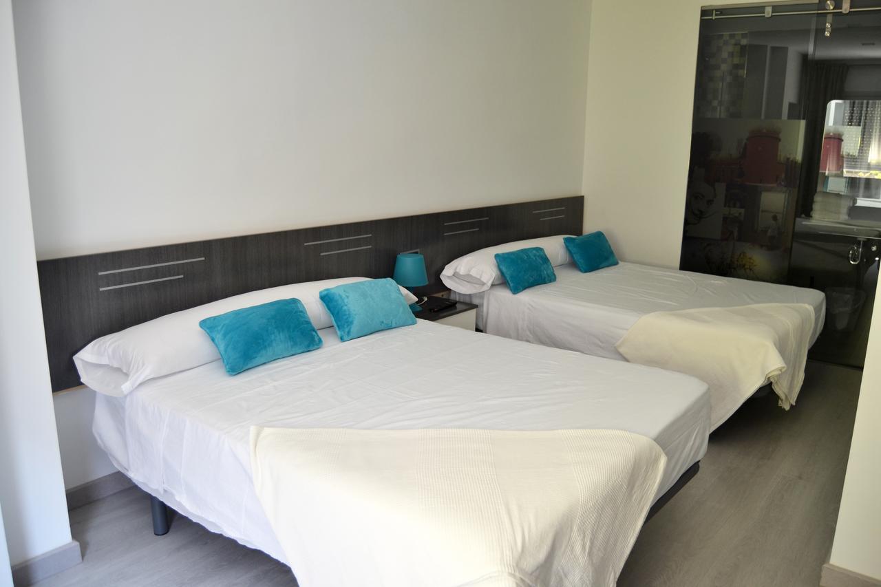 Bed&Breakfast 10 Gerona Exterior foto